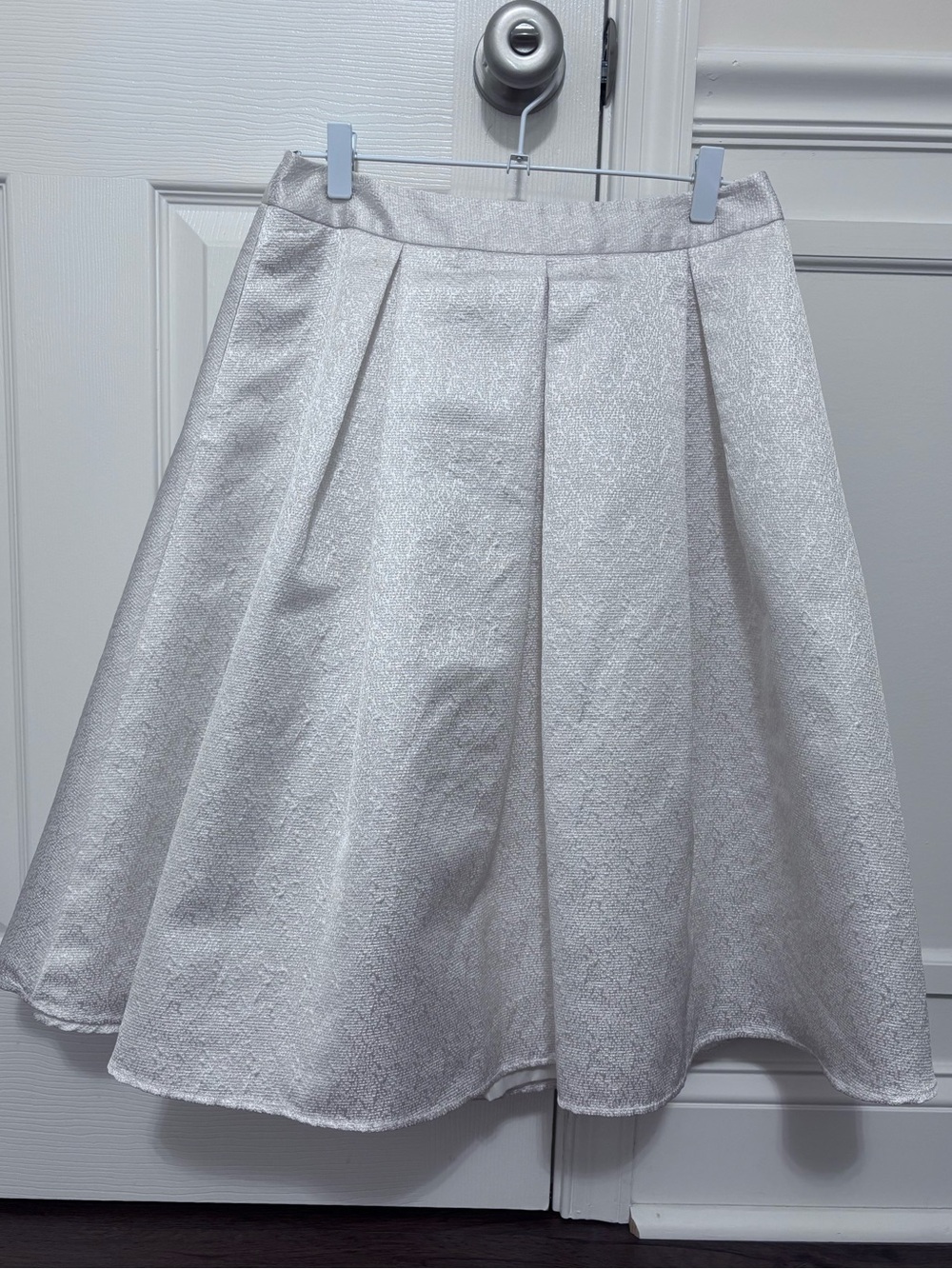 Express ivory/ pale metallic gold circle skirt with pockets
